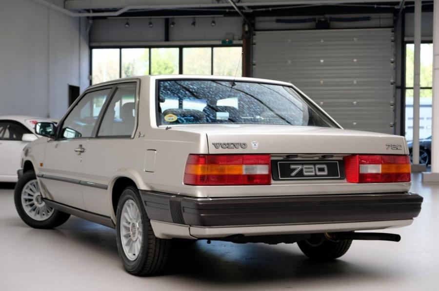  Volvo 780 Coupe 1985 года  (фото 10 из 62)